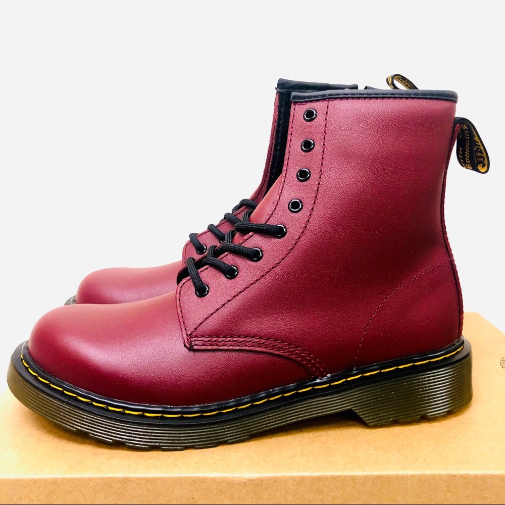 Dr. Martens 1460 8 Eye Side Zip Boot - Picture 3 of 7